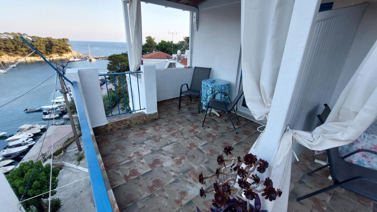 Mirsini Rooms Votsi  Exterior photo