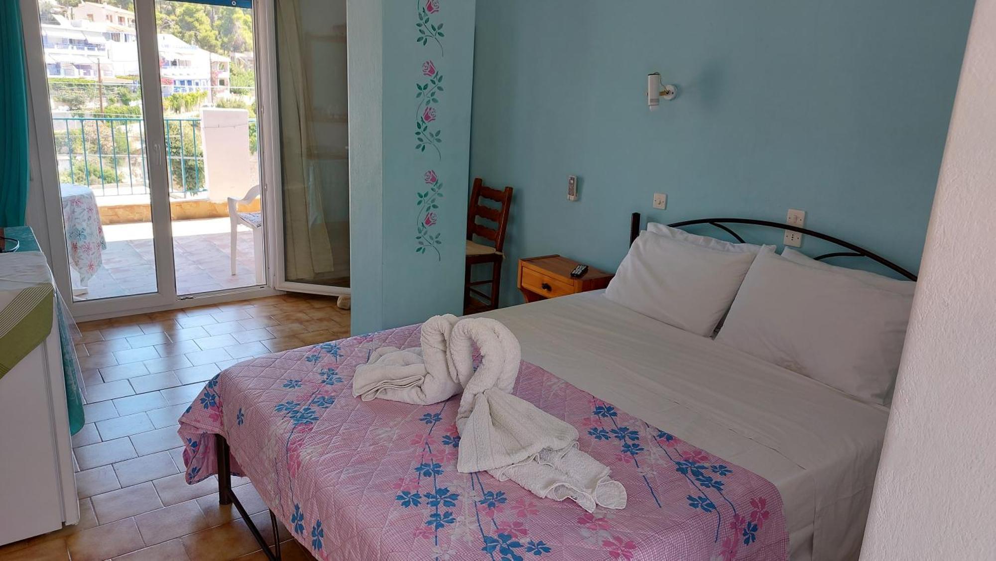 Mirsini Rooms Votsi  Room photo