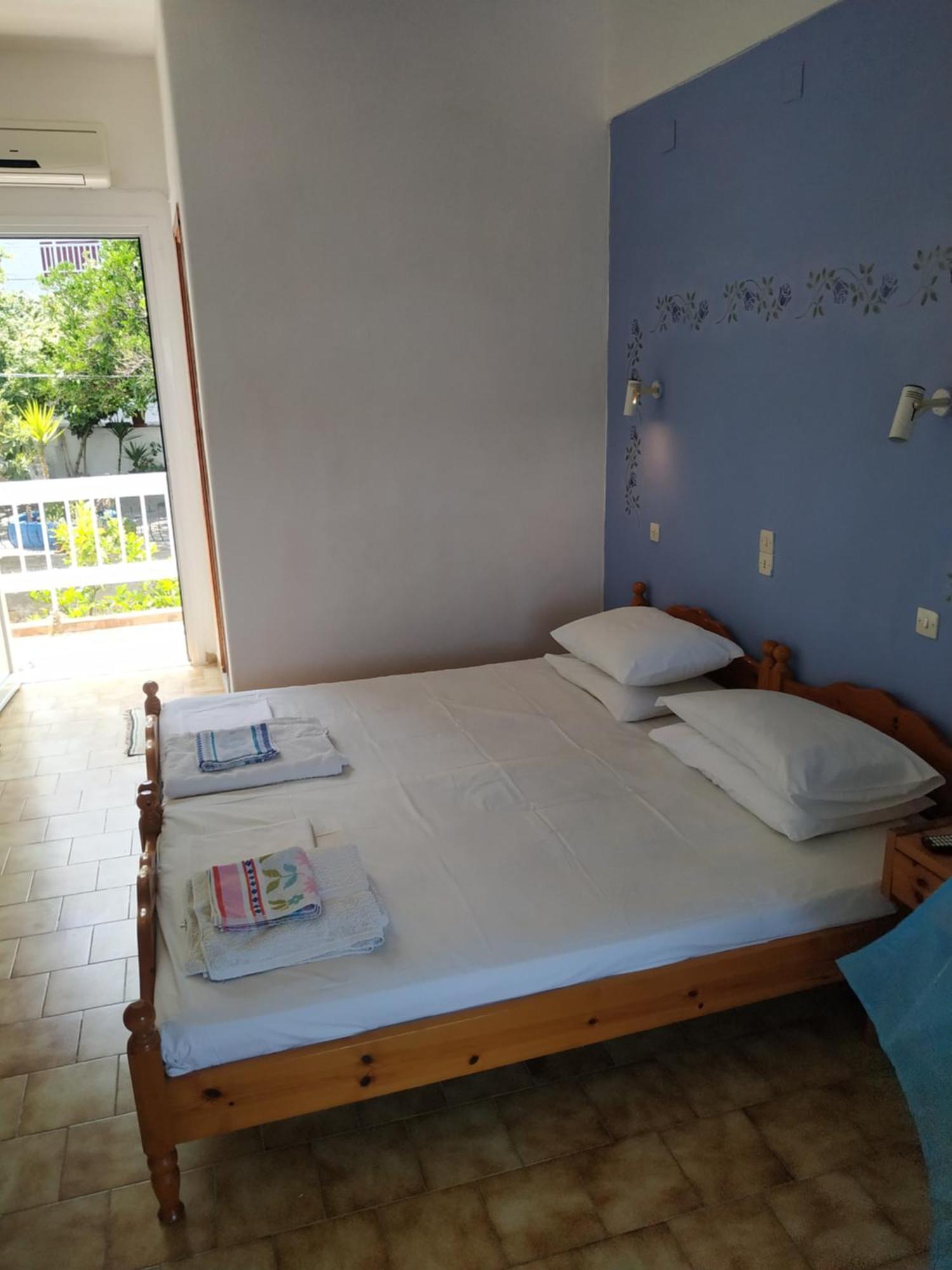 Mirsini Rooms Votsi  Room photo