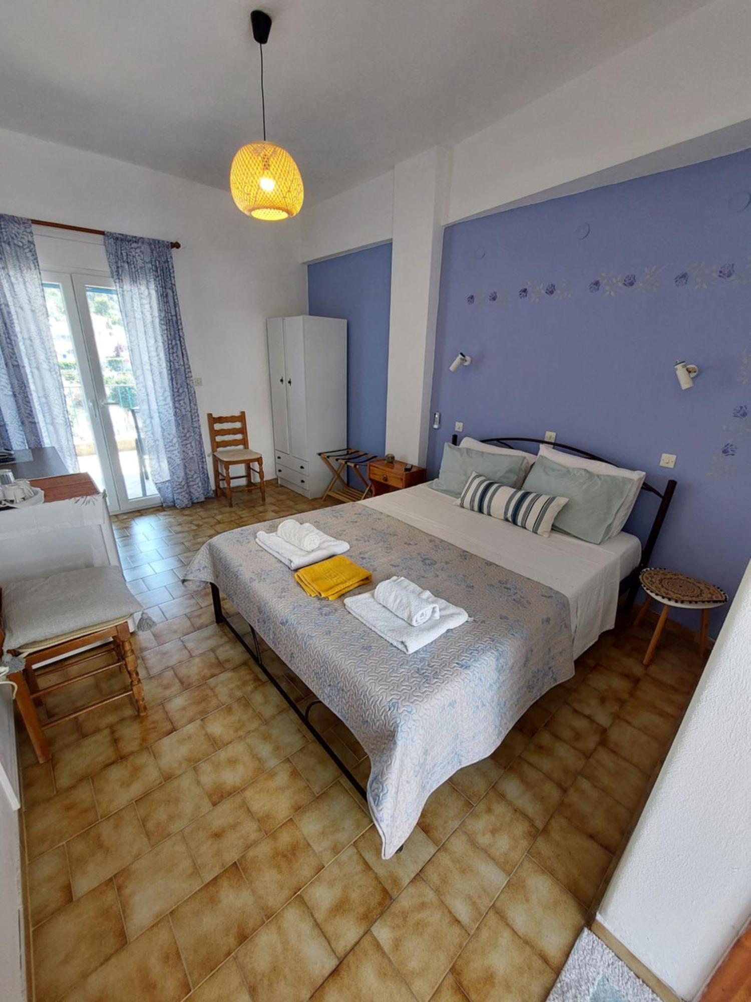 Mirsini Rooms Votsi  Exterior photo